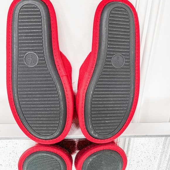 Victorias Secret red slippers - Picture 4 of 6